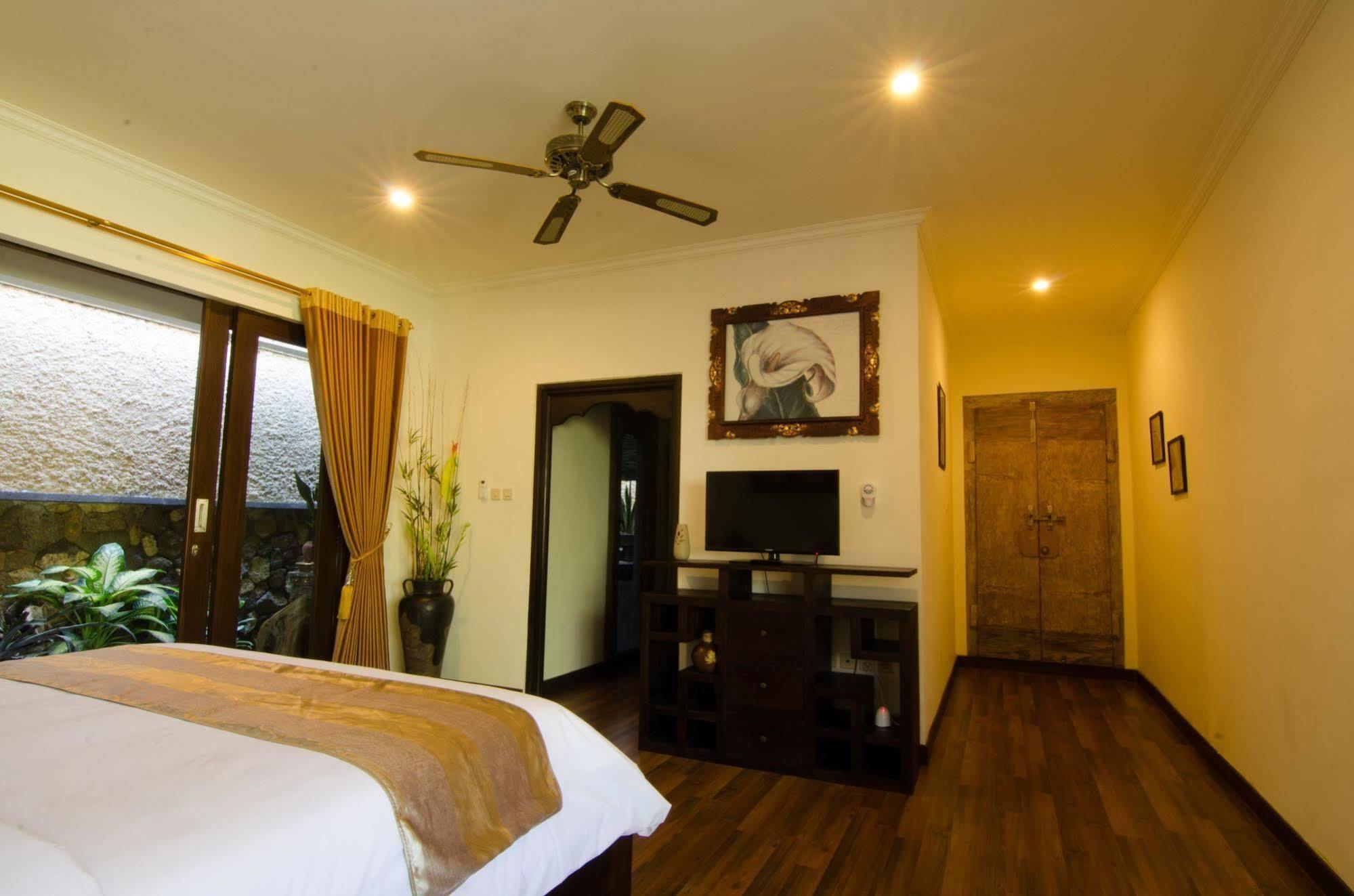 Villa Nesanur *