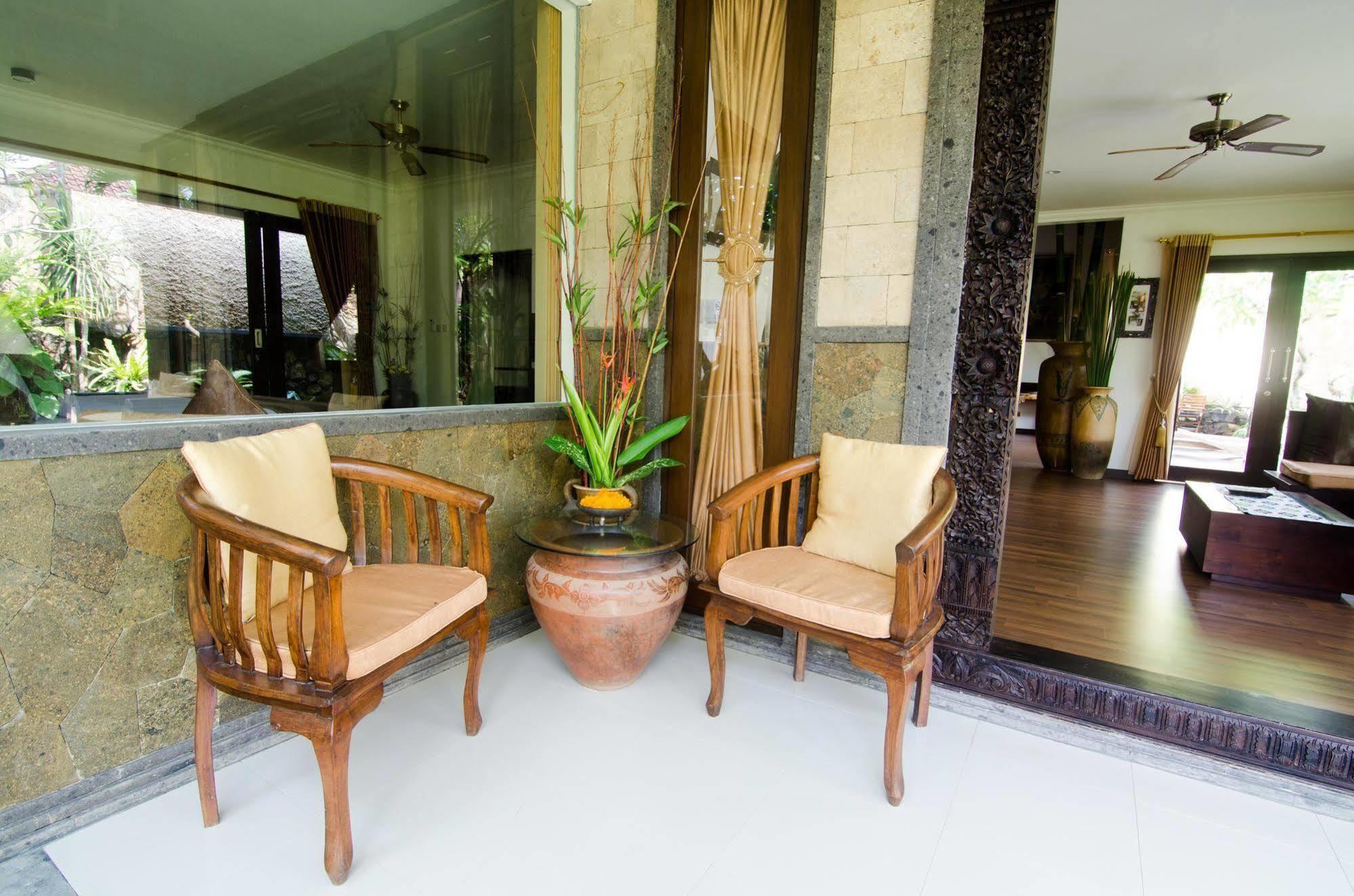 Villa Nesanur